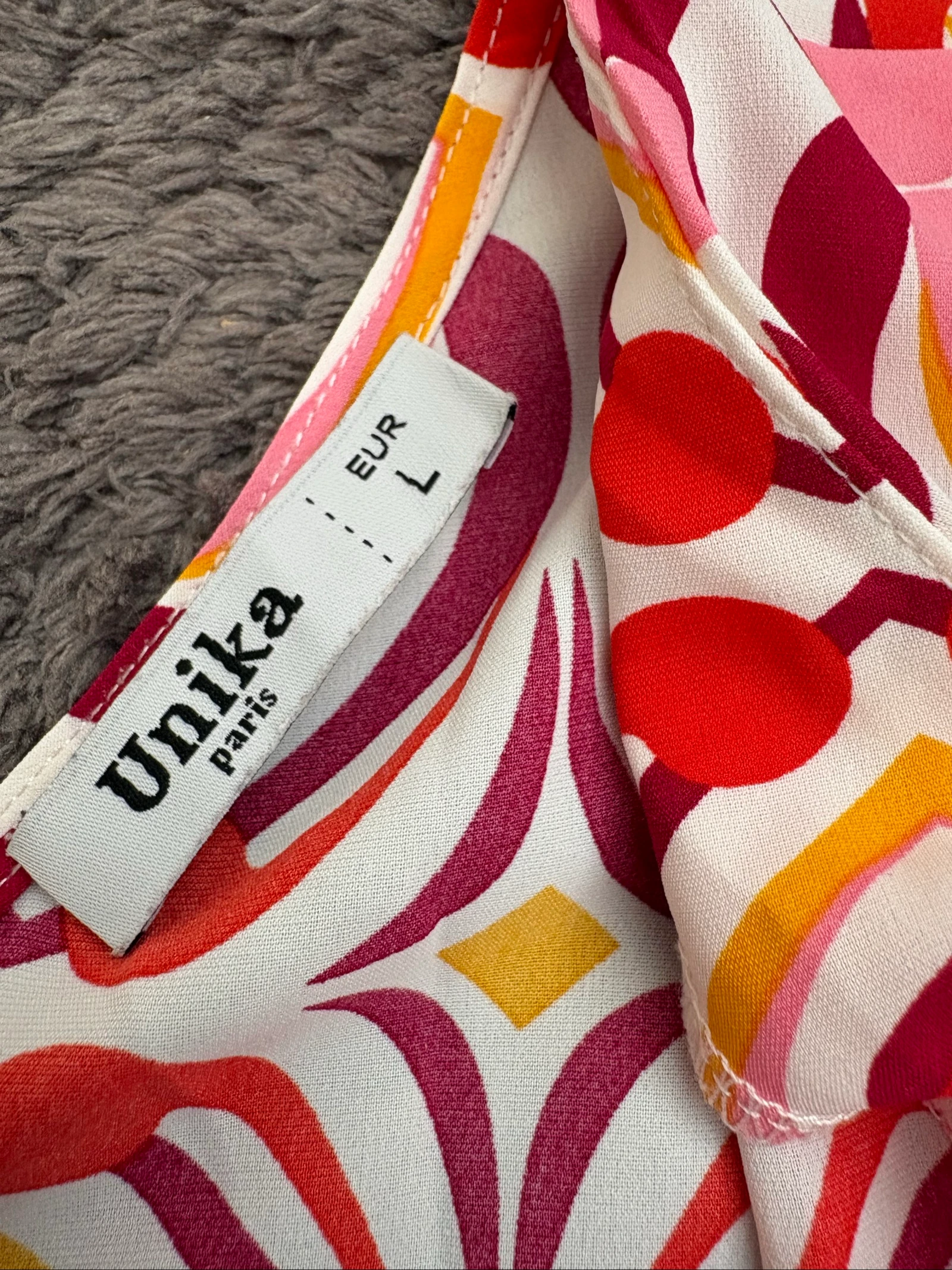 Women's L-sized blouse with pink, red, and purple print by Unika – photo 4